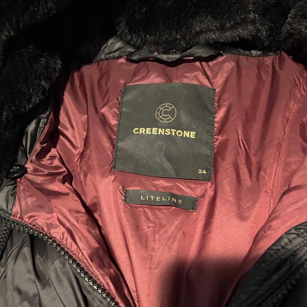 Creenstone Black Puffer Coat with faux-fur Trim